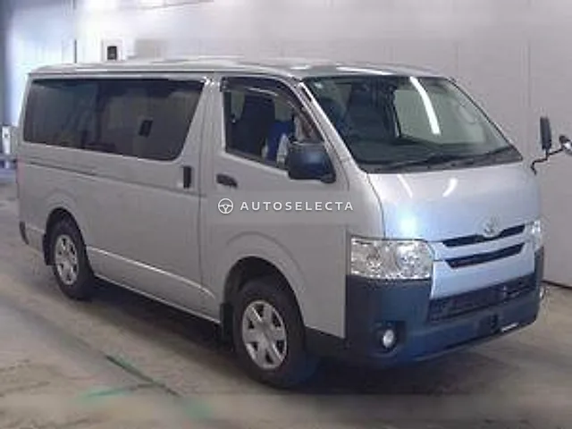 Toyota Hiace Van 2016, auction grade 3.5