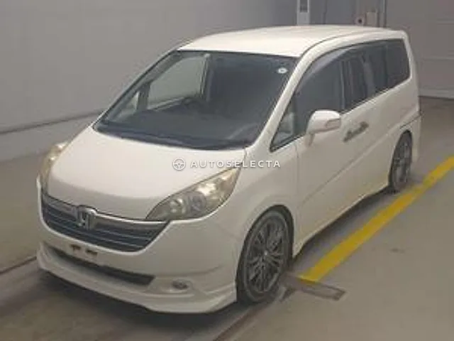Honda Stepwgn 2006, auction grade 3.5