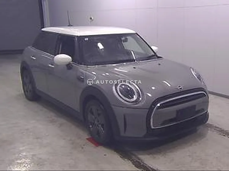 MINI 2021, photo 1 of 11