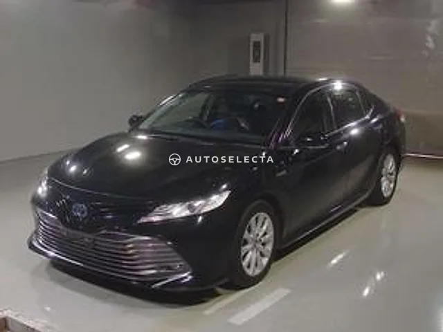 Toyota Camry 2017, auction grade R