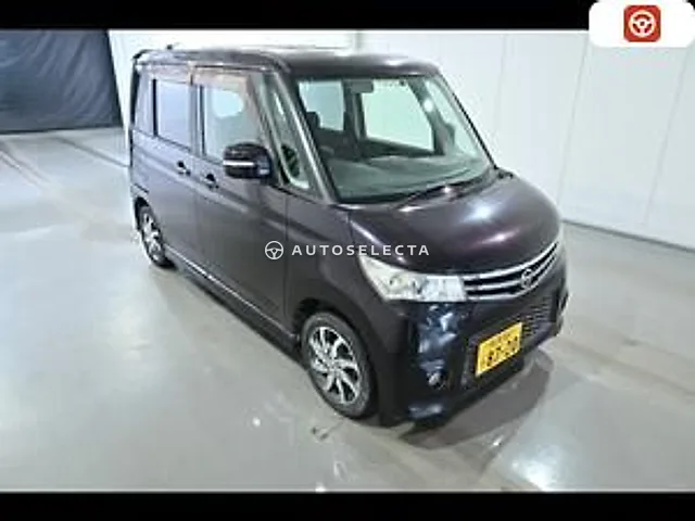 Nissan Roox 2011, auction grade 3.5