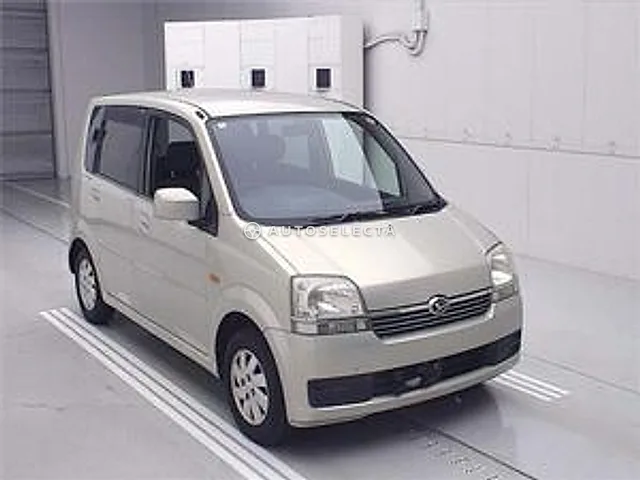Daihatsu Move 2003