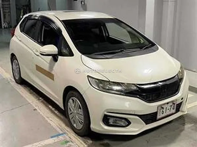 Honda Fit 2017, auction grade 4