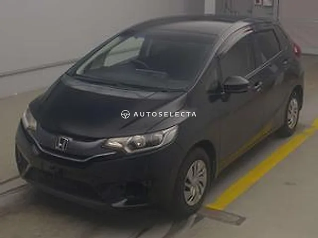 Honda Fit 2013, auction grade 3