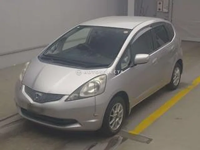 Honda Fit 2008, auction grade 3