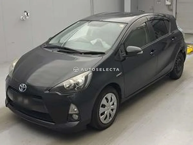 Toyota Aqua 2014, photo 1 of 1