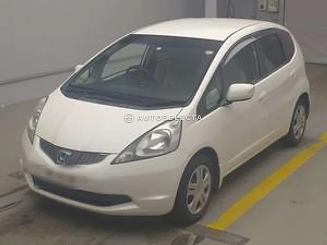 Honda Fit 2010, auction grade R