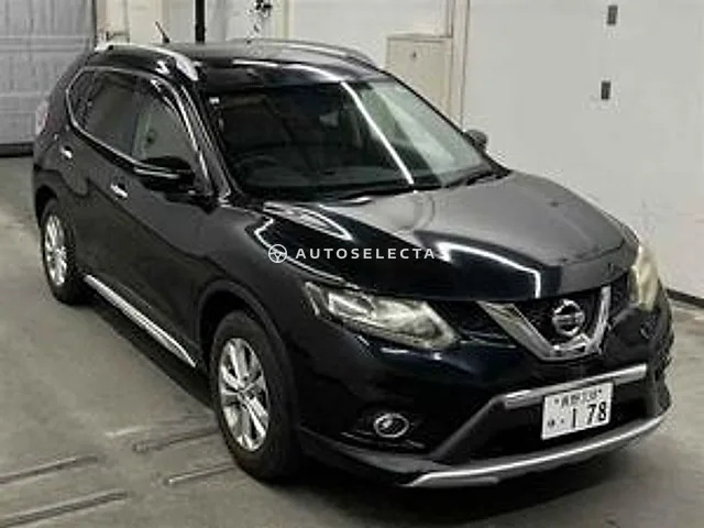 Nissan X-Trail 2013, auction grade R