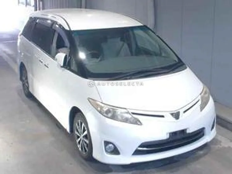 Toyota Estima 2010, photo 1 of 1