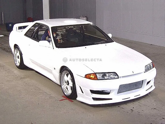 Nissan Skyline 1992, auction grade R