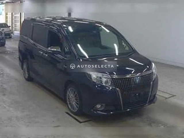 Toyota Esquire 2016, auction grade 4