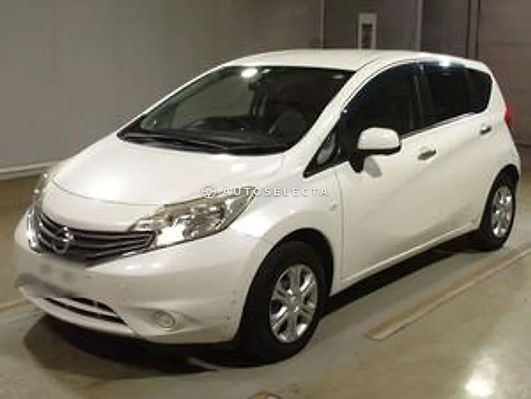Nissan Note 2013, photo 1 of 1
