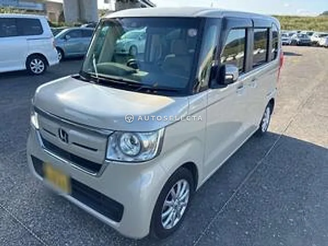 Honda N-BOX 2018, auction grade 4.5