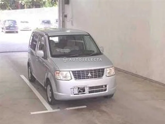 Mitsubishi eK Wagon 2011, auction grade R