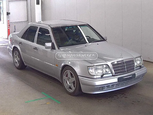 Mercedes-AMG E-Class 1995, auction grade 4