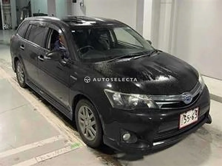 Toyota Corolla Fielder 2014, photo 1 of 1
