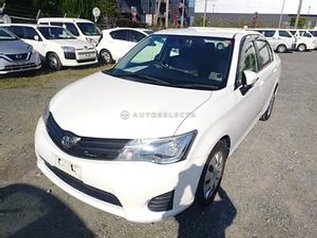 Toyota Corolla Axio 2012, auction grade 3.5