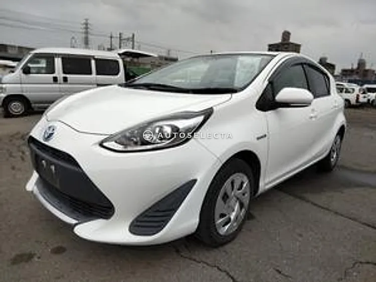 Toyota Aqua 2020, photo 1 of 1