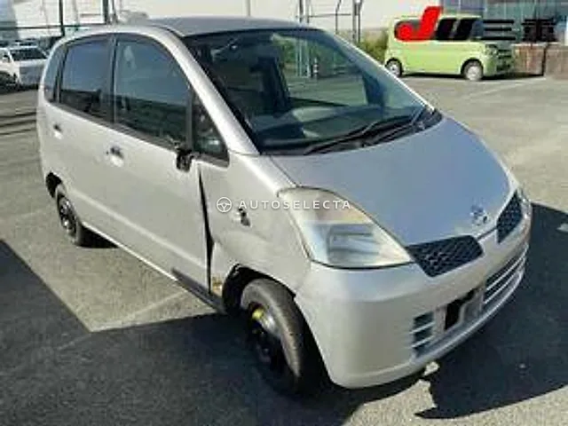 Nissan Moco 2005