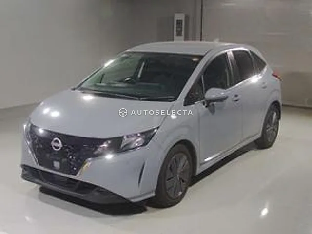 Nissan Note 2023, auction grade 3.5