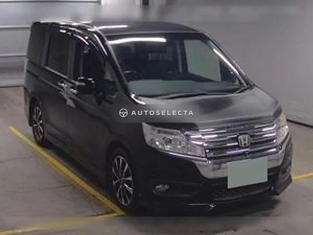 Honda Stepwgn Spada 2014, auction grade R