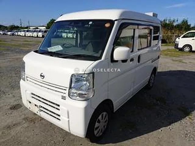 Nissan NV100 Clipper 2022, auction grade 3.5
