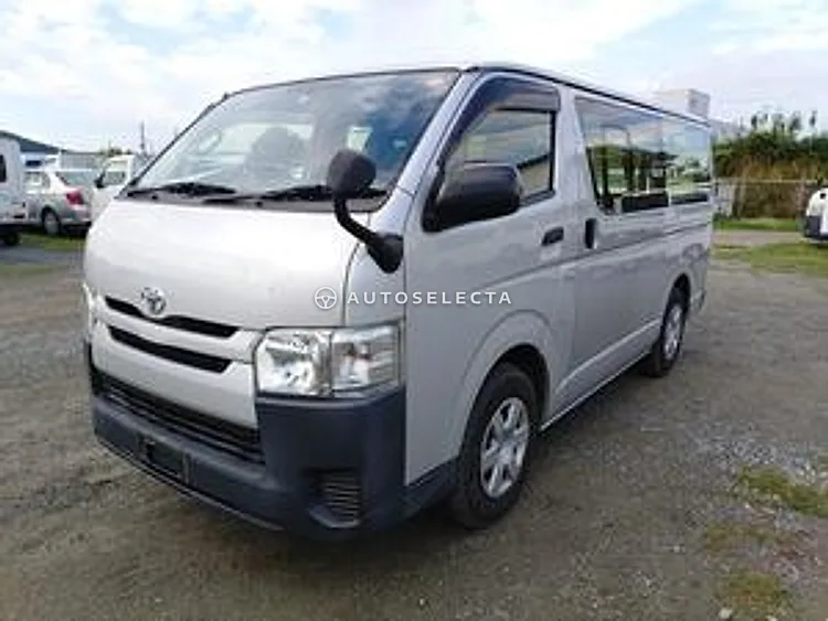 Toyota Hiace 2017, photo 1 of 1
