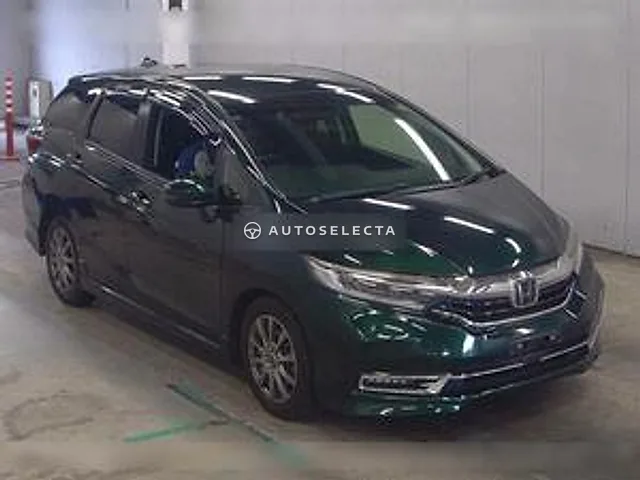 Honda Shuttle 2019, auction grade R