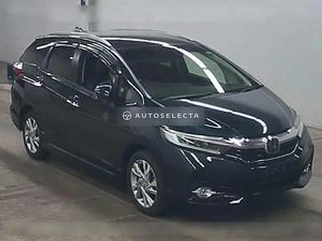 Honda Shuttle 2017, auction grade 4