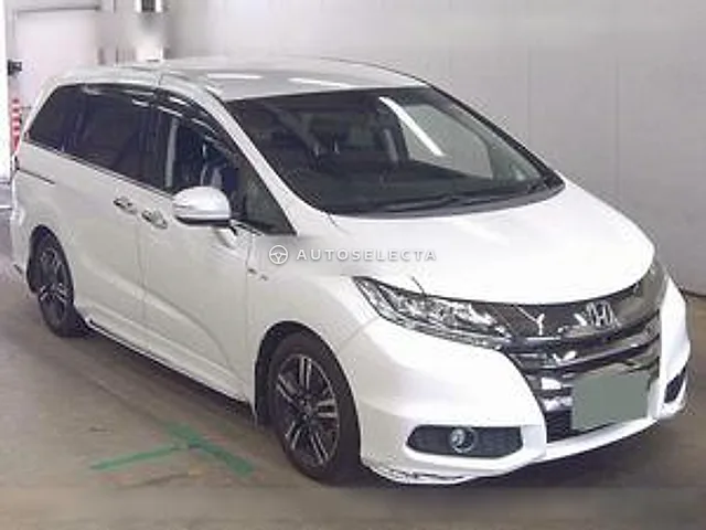 Honda Odyssey Hybrid 2016, auction grade 4.5