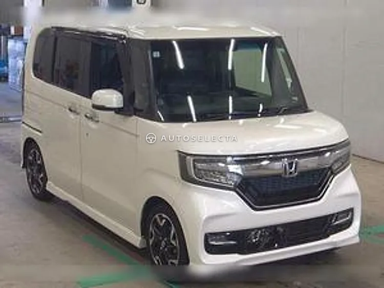 Honda N-BOX Custom 2017, photo 1 of 1