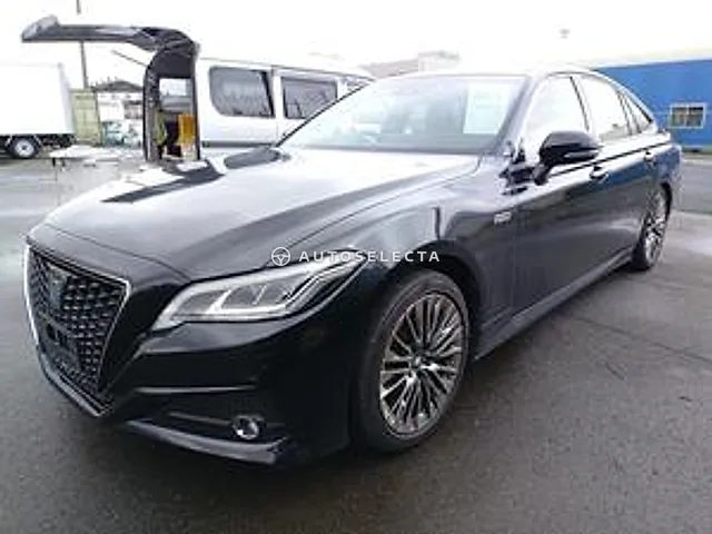 Toyota Crown 2021, auction grade 3.5