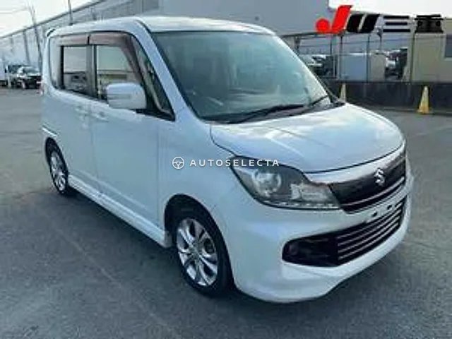 Suzuki Solio Bandit 2013, auction grade 3.5