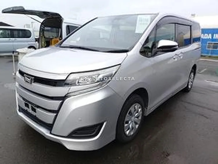 Toyota Noah 2019, photo 1 of 1
