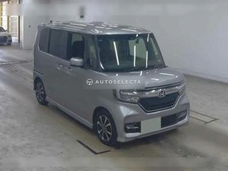 Honda N-BOX Custom 2017, photo 1 of 1