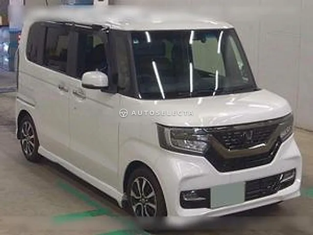 Honda N-BOX Custom 2020, auction grade 4.5