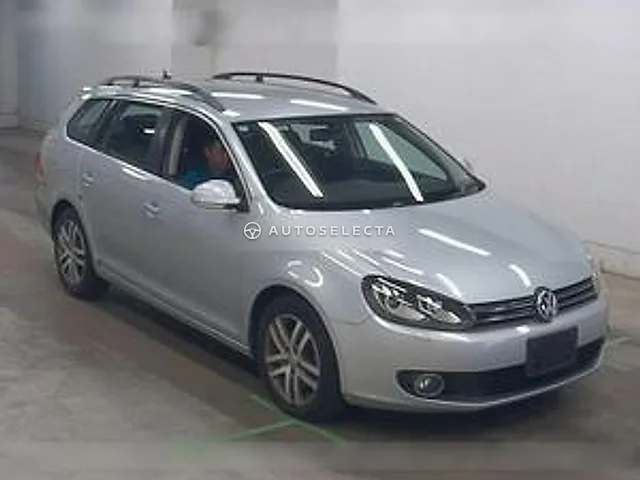 Volkswagen Golf Variant 2011, auction grade 4