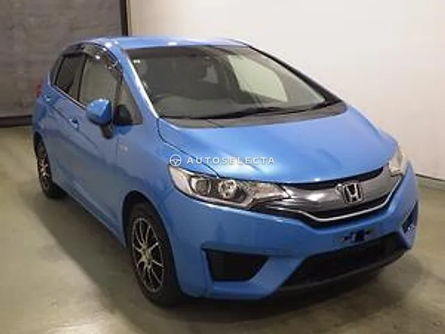 Honda Fit 2013, auction grade R