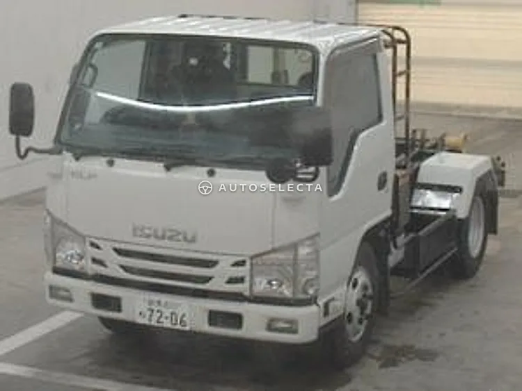 Isuzu ELF 2015, photo 1 of 1