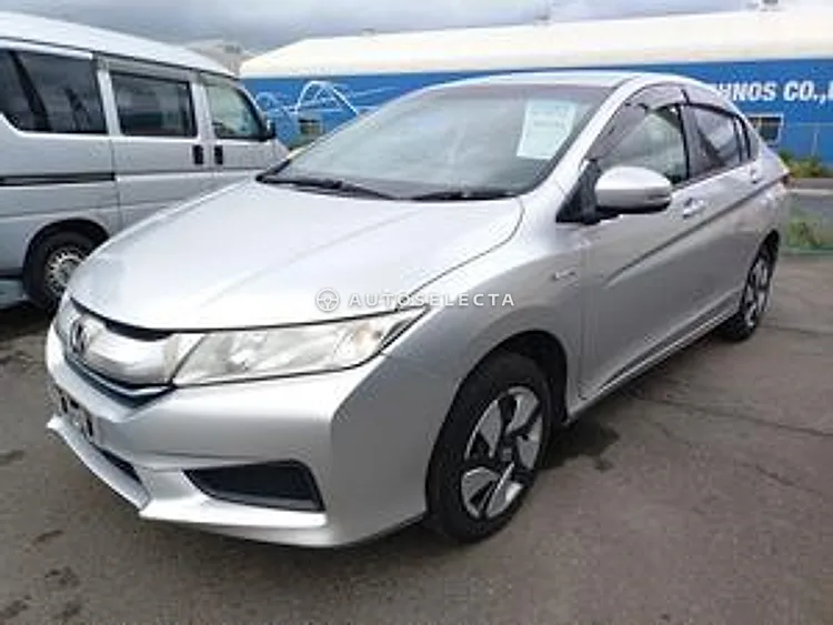Honda Grace 2015, photo 1 of 1