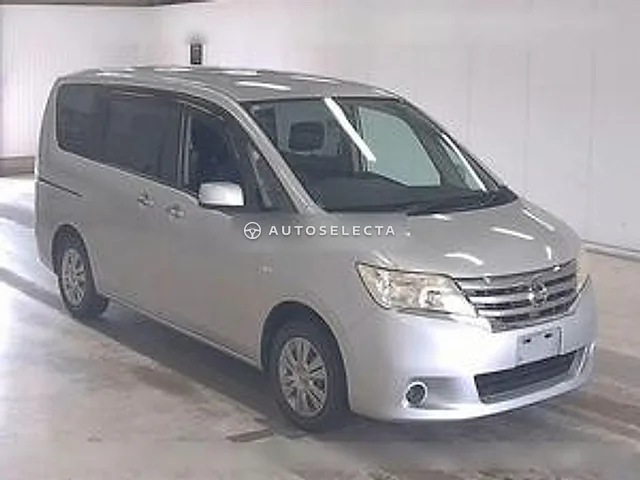 Nissan Serena 2011