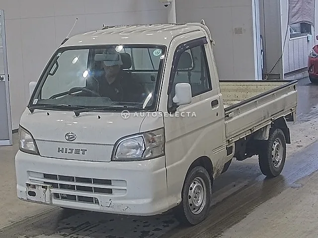 Daihatsu Hijet 2006, auction grade RA
