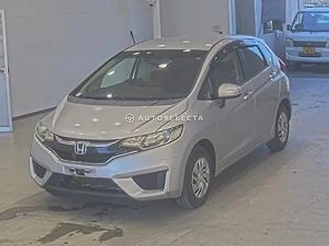 Honda Fit 2015, auction grade 3.5