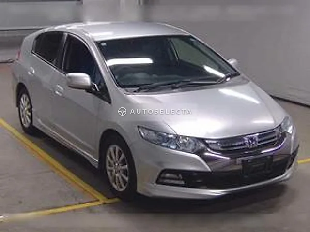 Honda Insight Exclusive 2012, auction grade 3.5