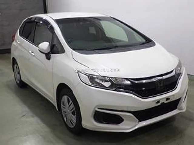 Honda Fit 2018, auction grade R