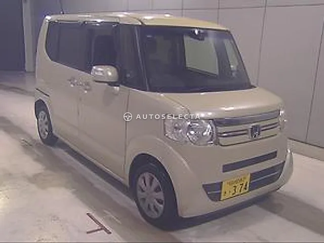 Honda N-BOX 2016, auction grade 3.5