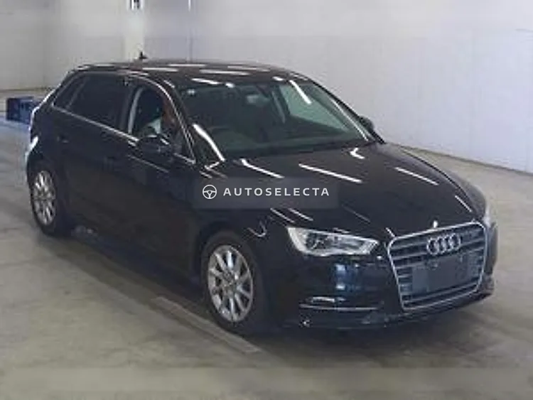 Audi A3 2016, photo 1 of 6