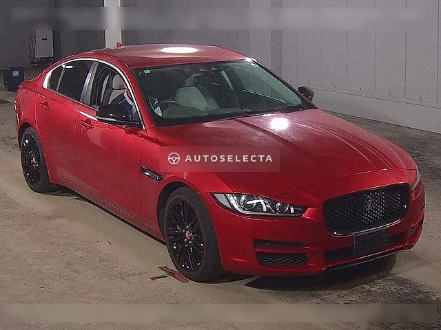Jaguar XE 2015, auction grade 4