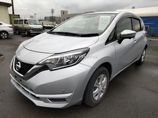 Nissan Note 2019, auction grade 3.5
