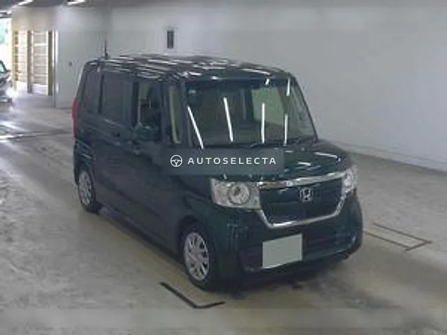 Honda N-BOX 2017, auction grade 4